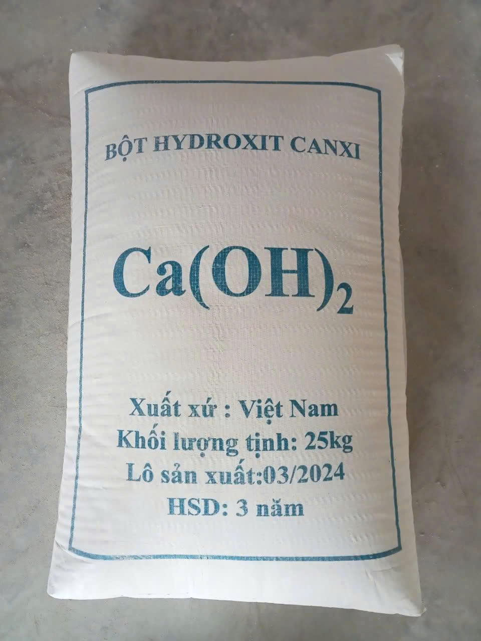 Ca(OH)2 - Calcium hydroxide (Vôi tôi), Việt Nam, 25kg/bao.